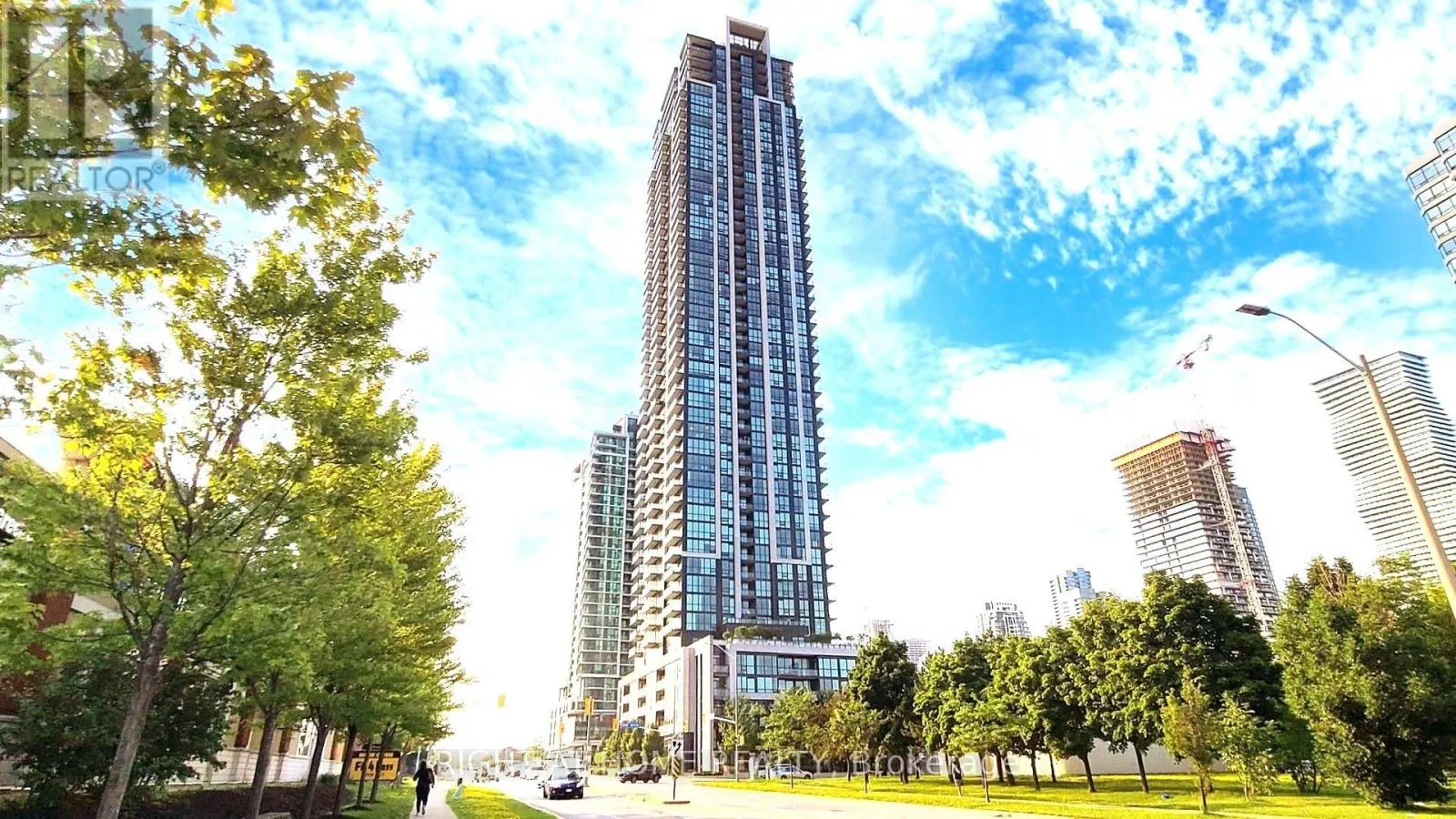 4307 - 3975 GRAND PARK DRIVE