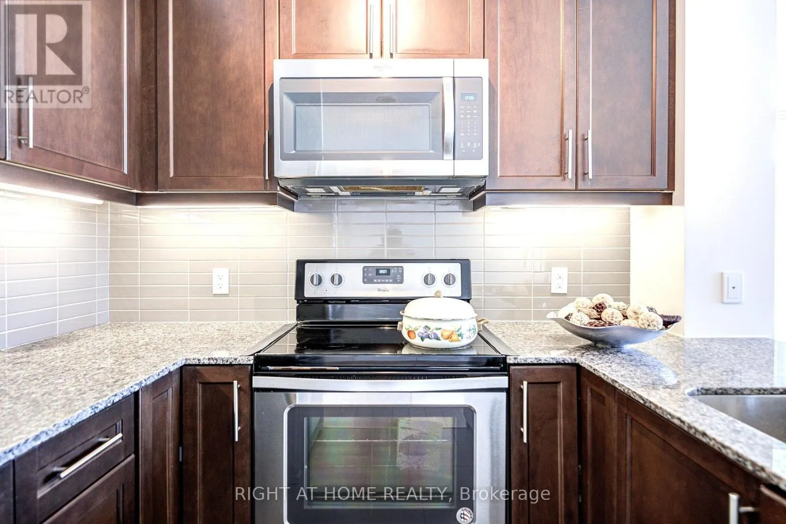 4307 - 3975 GRAND PARK DRIVE