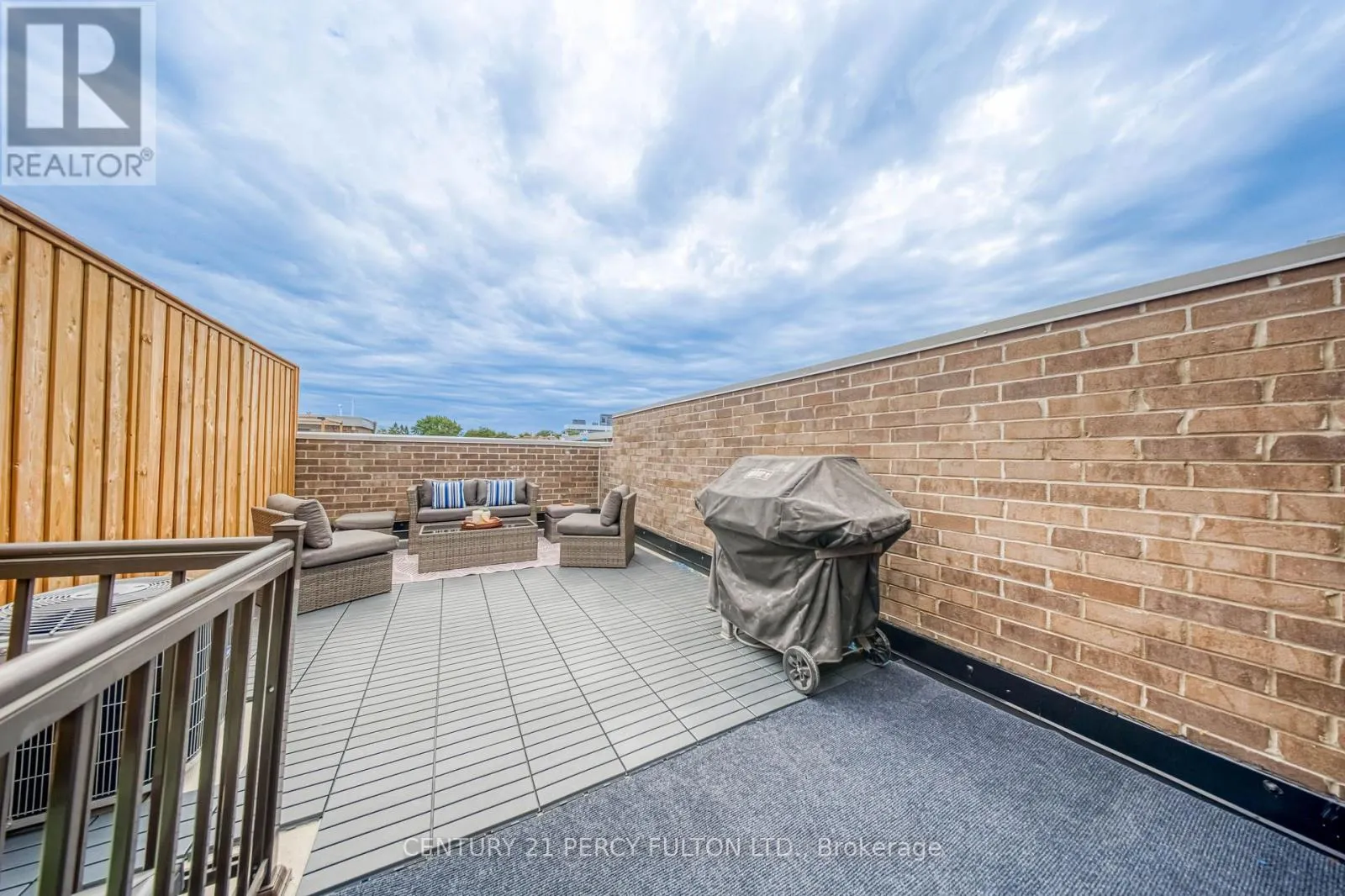 20 - 26 ERNEST AVENUE