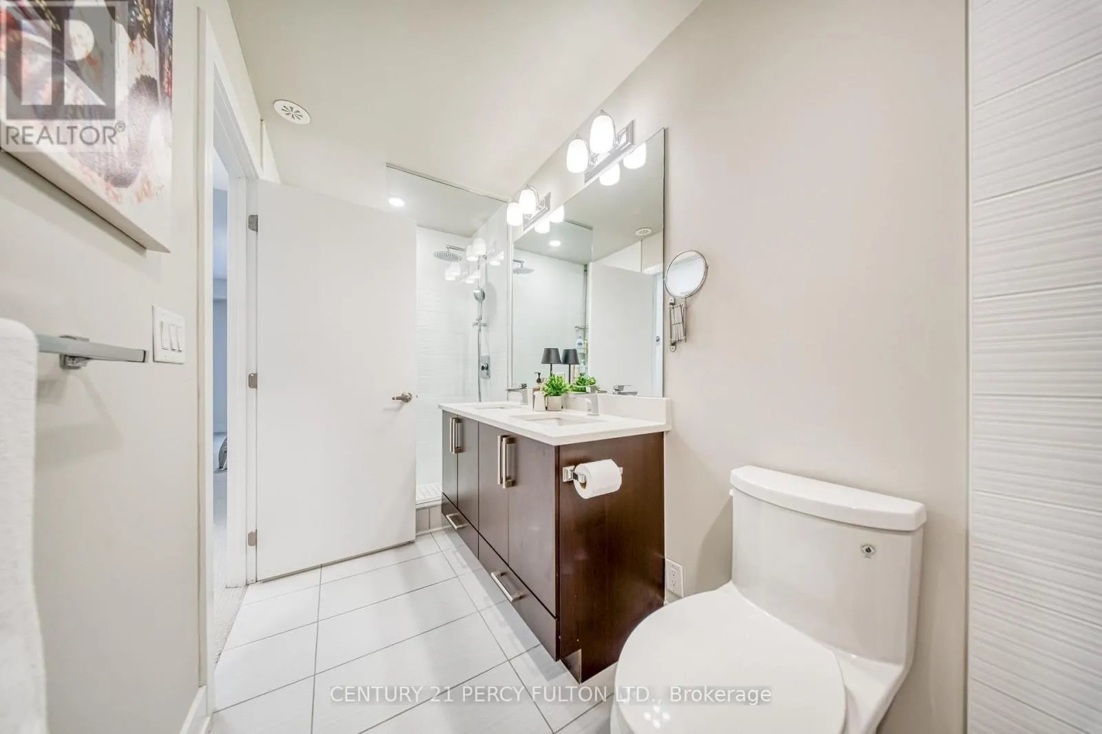 20 - 26 ERNEST AVENUE