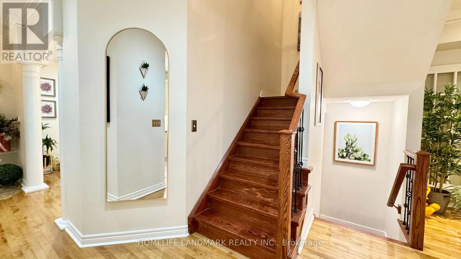 3432 EGLINTON AVENUE W