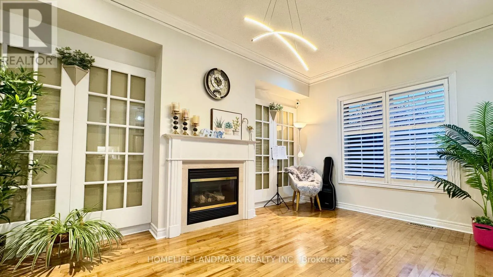 3432 EGLINTON AVENUE W