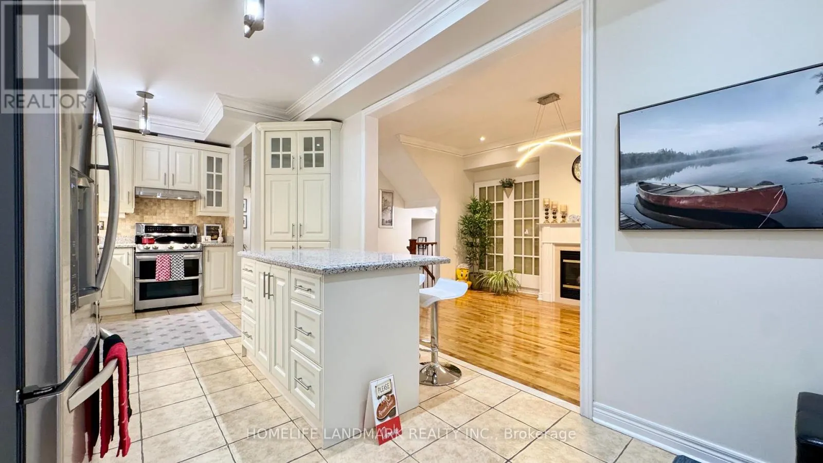 3432 EGLINTON AVENUE W