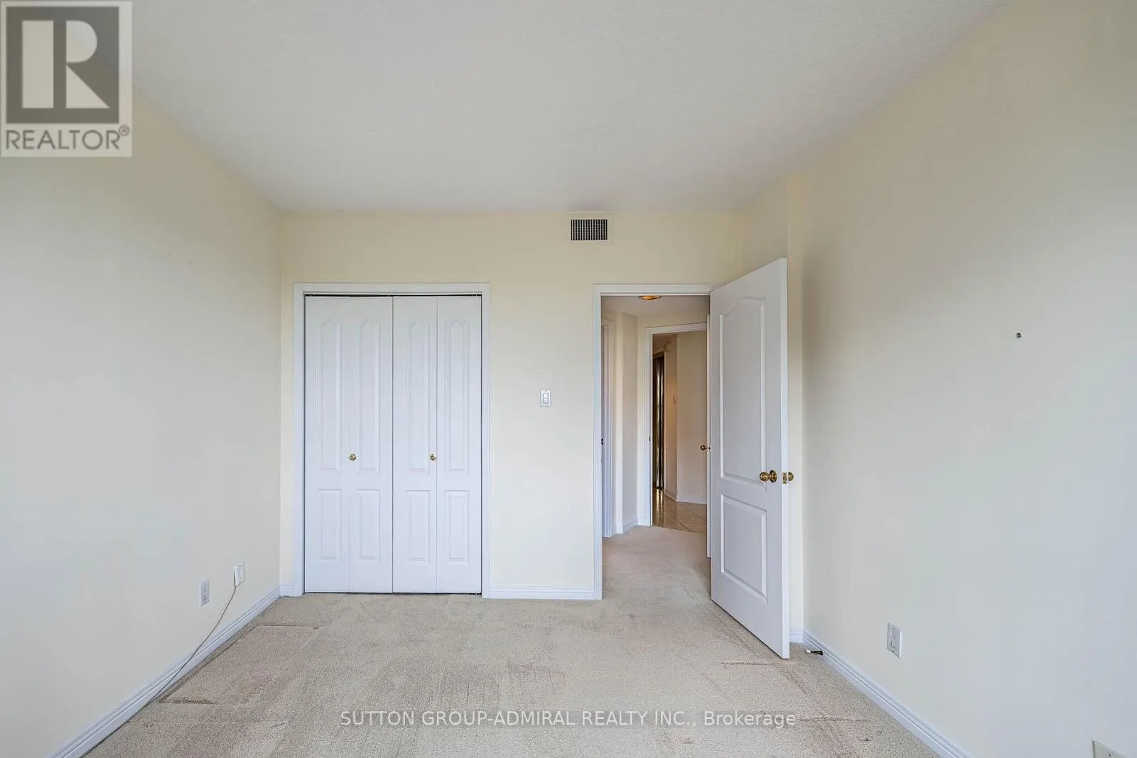 604 - 1901 PILGRIMS WAY