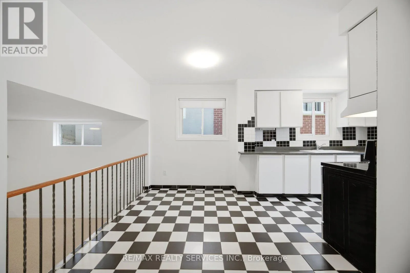33 HESP DRIVE