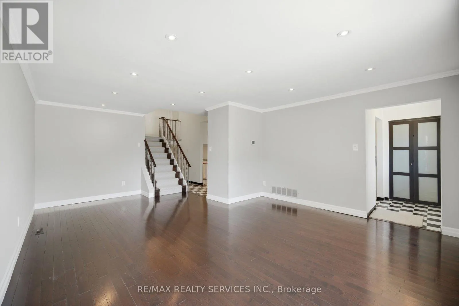 33 HESP DRIVE