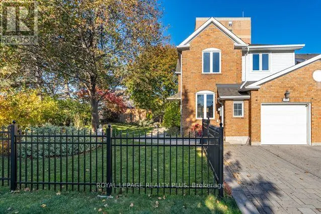 3421 FENWICK CRESCENT