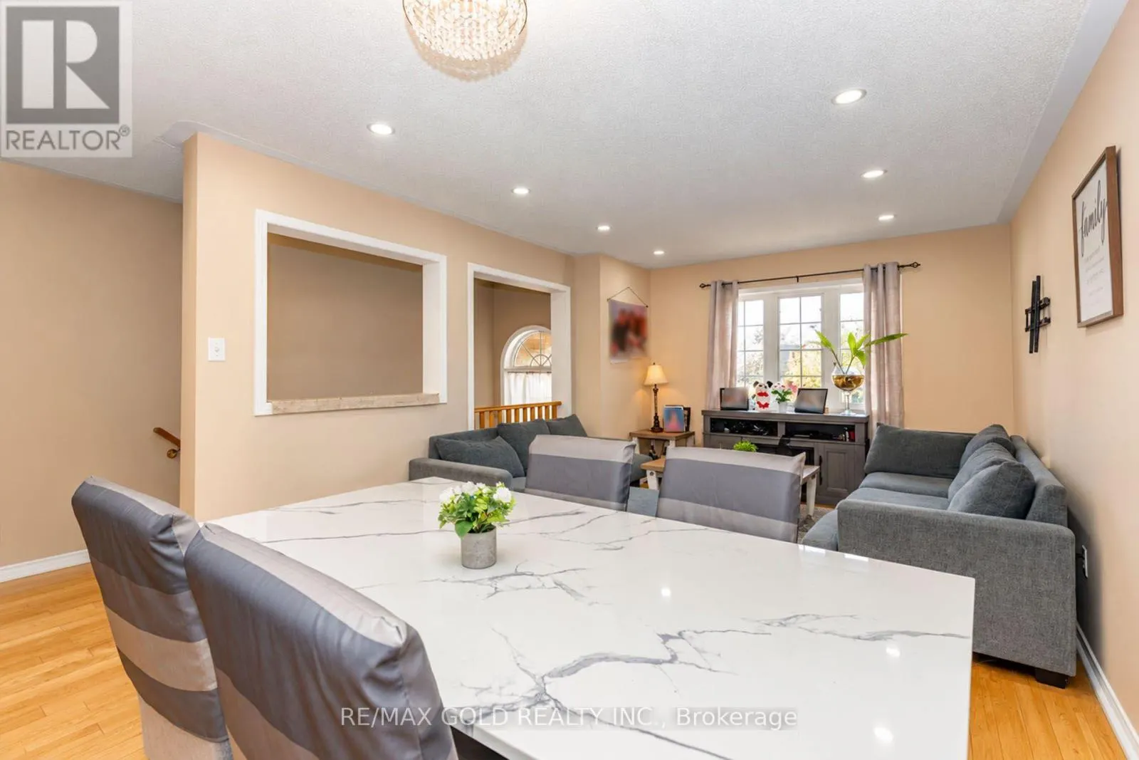 73 - 601 SHORELINE DRIVE
