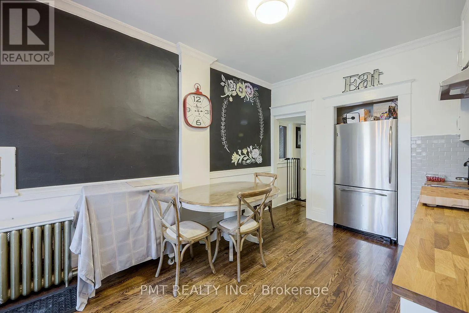 MAIN - 24 EDNA AVENUE