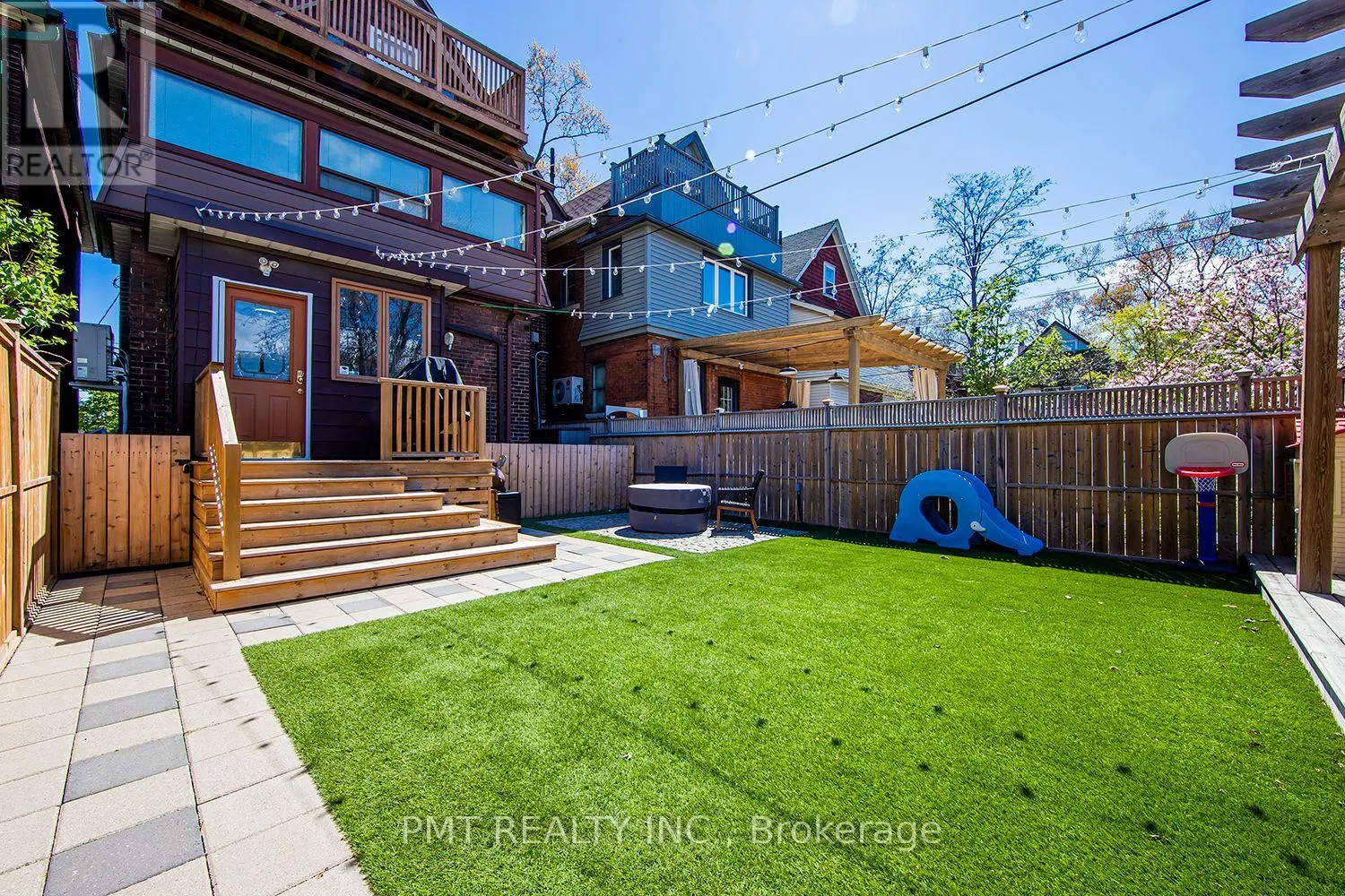 MAIN - 24 EDNA AVENUE