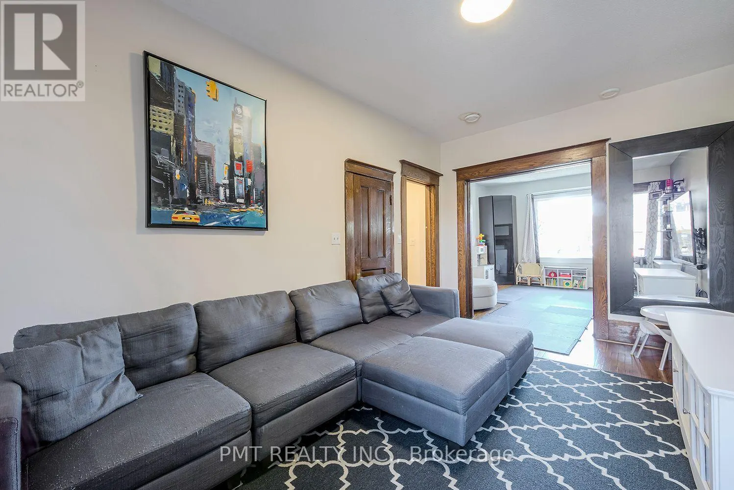 MAIN - 24 EDNA AVENUE