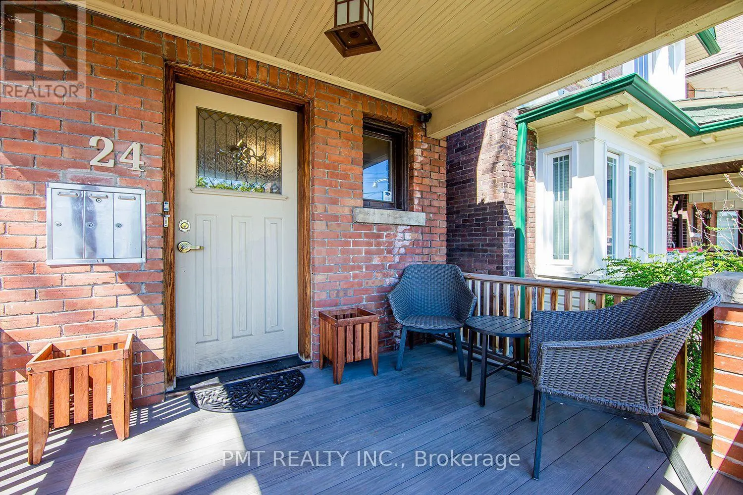 MAIN - 24 EDNA AVENUE