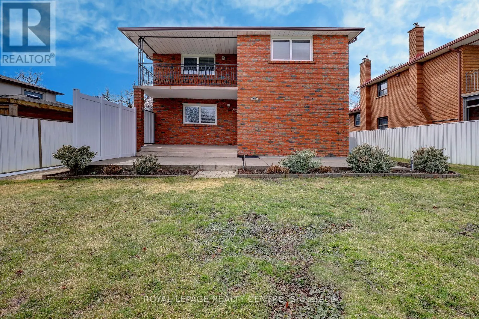 2405 ROSEMARY DRIVE