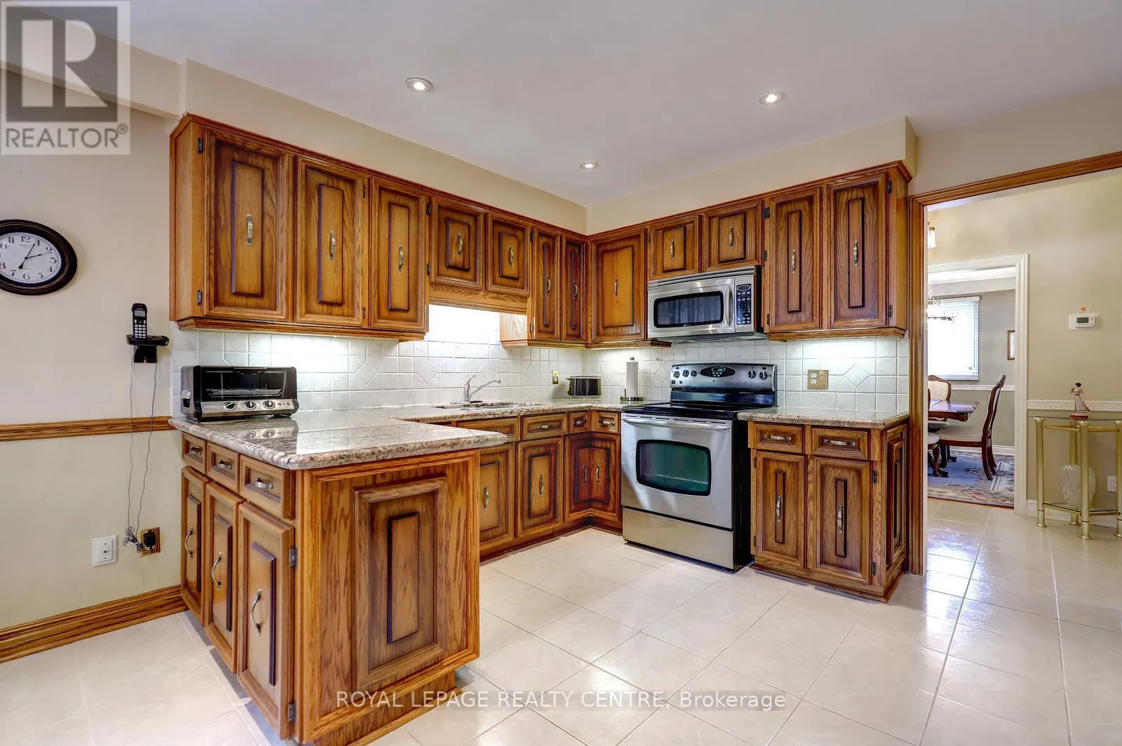 2405 ROSEMARY DRIVE