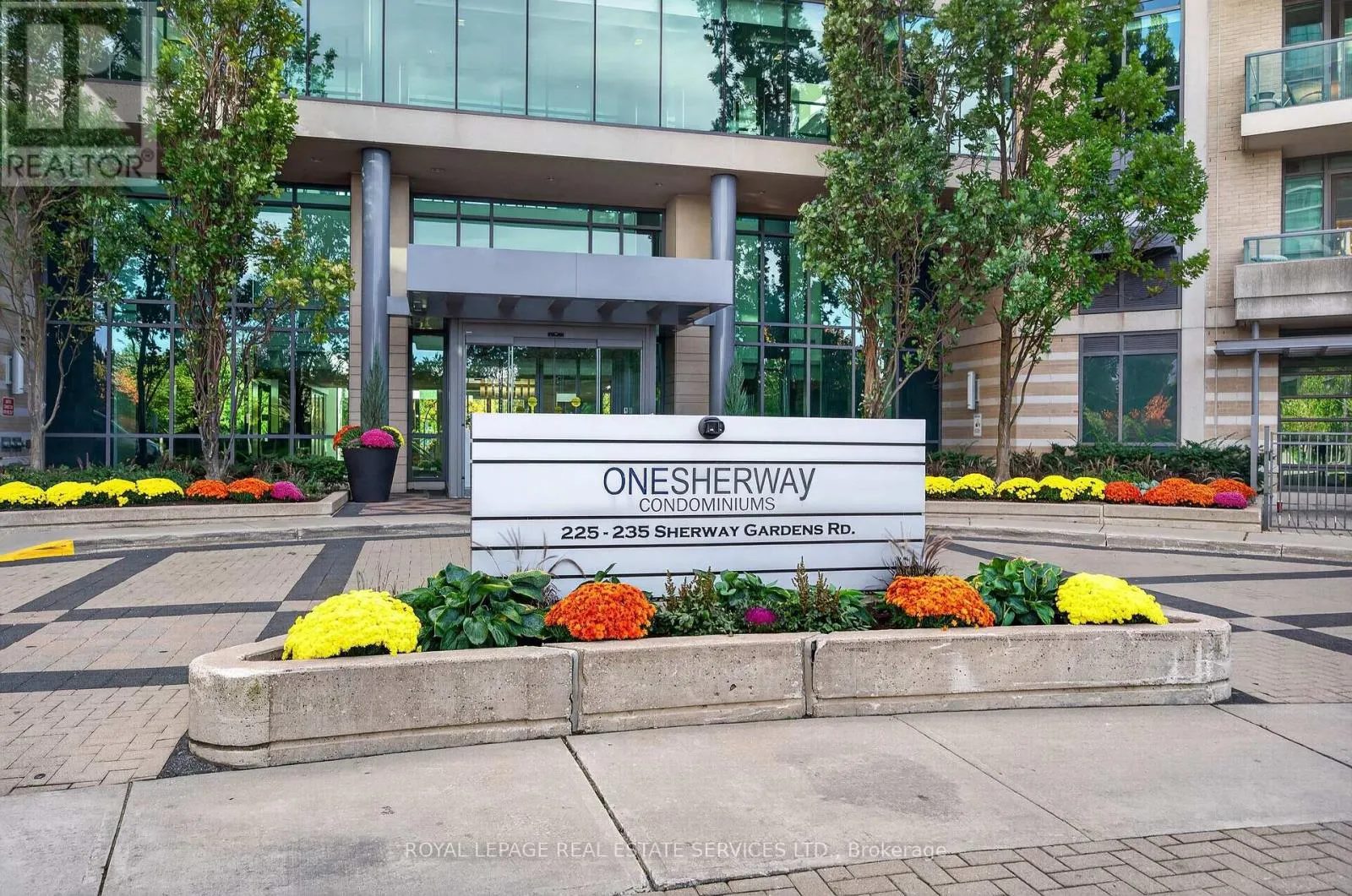 1401 - 235 SHERWAY GARDENS ROAD