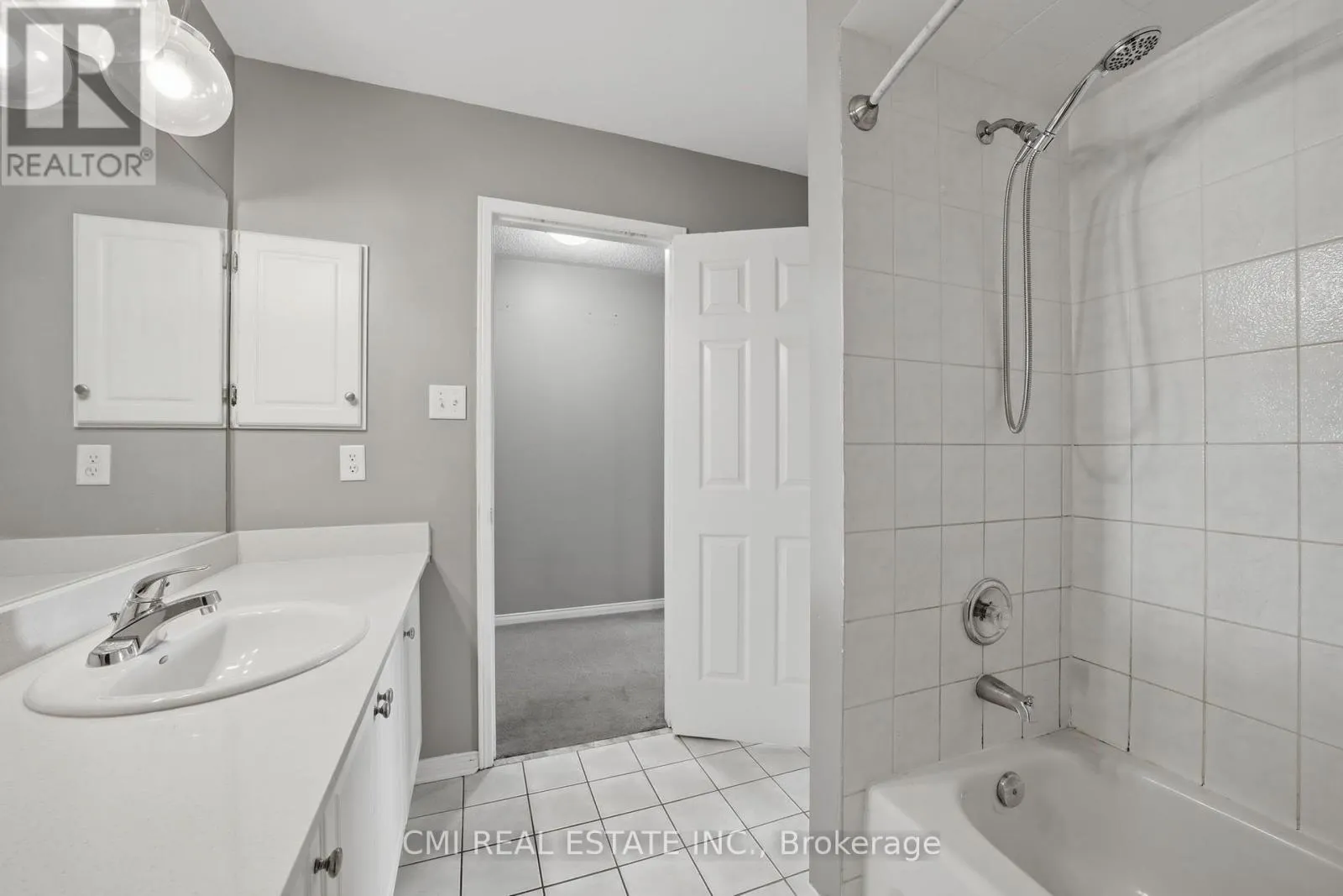 147 PORCHLIGHT ROAD