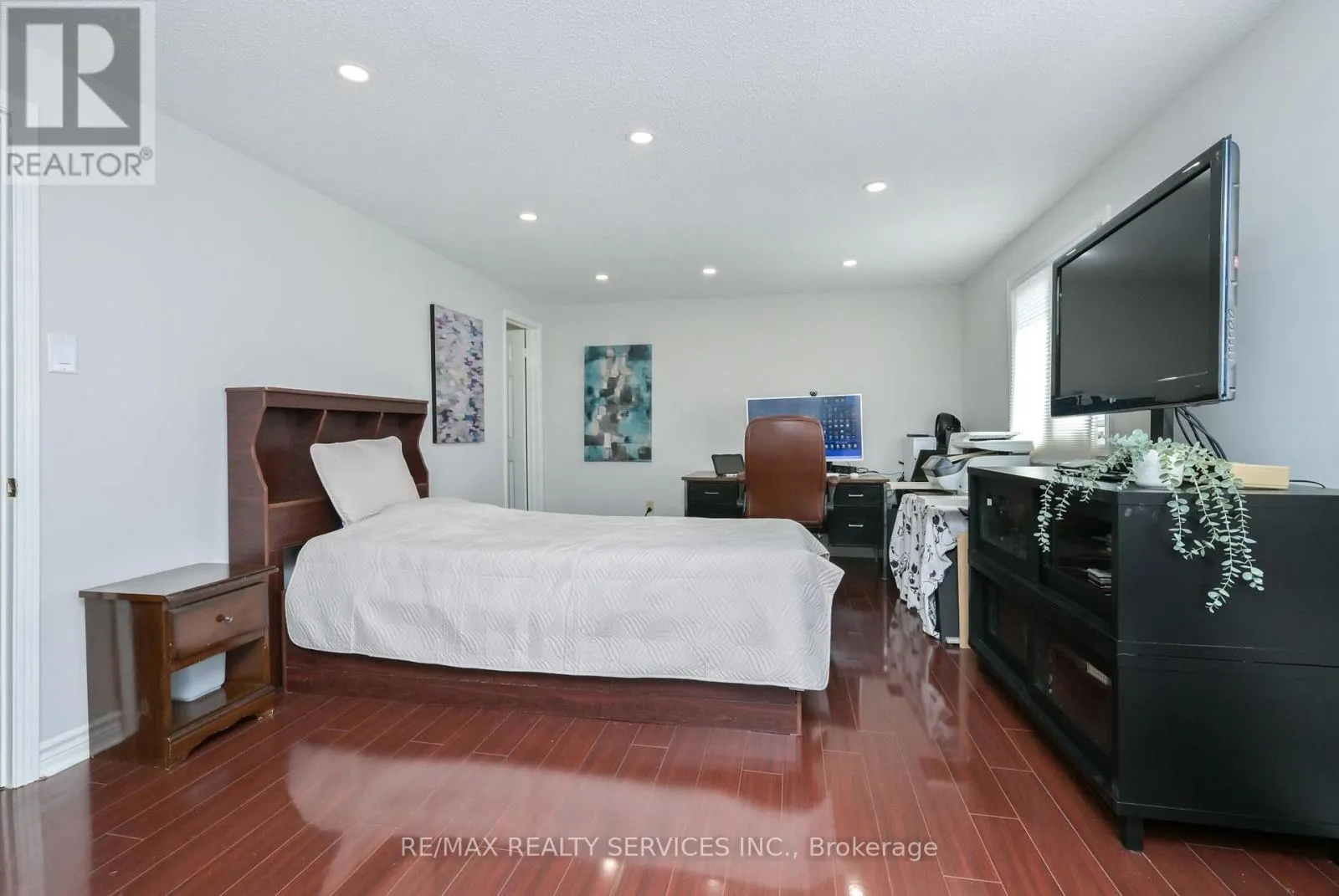 67 SANDMERE AVENUE