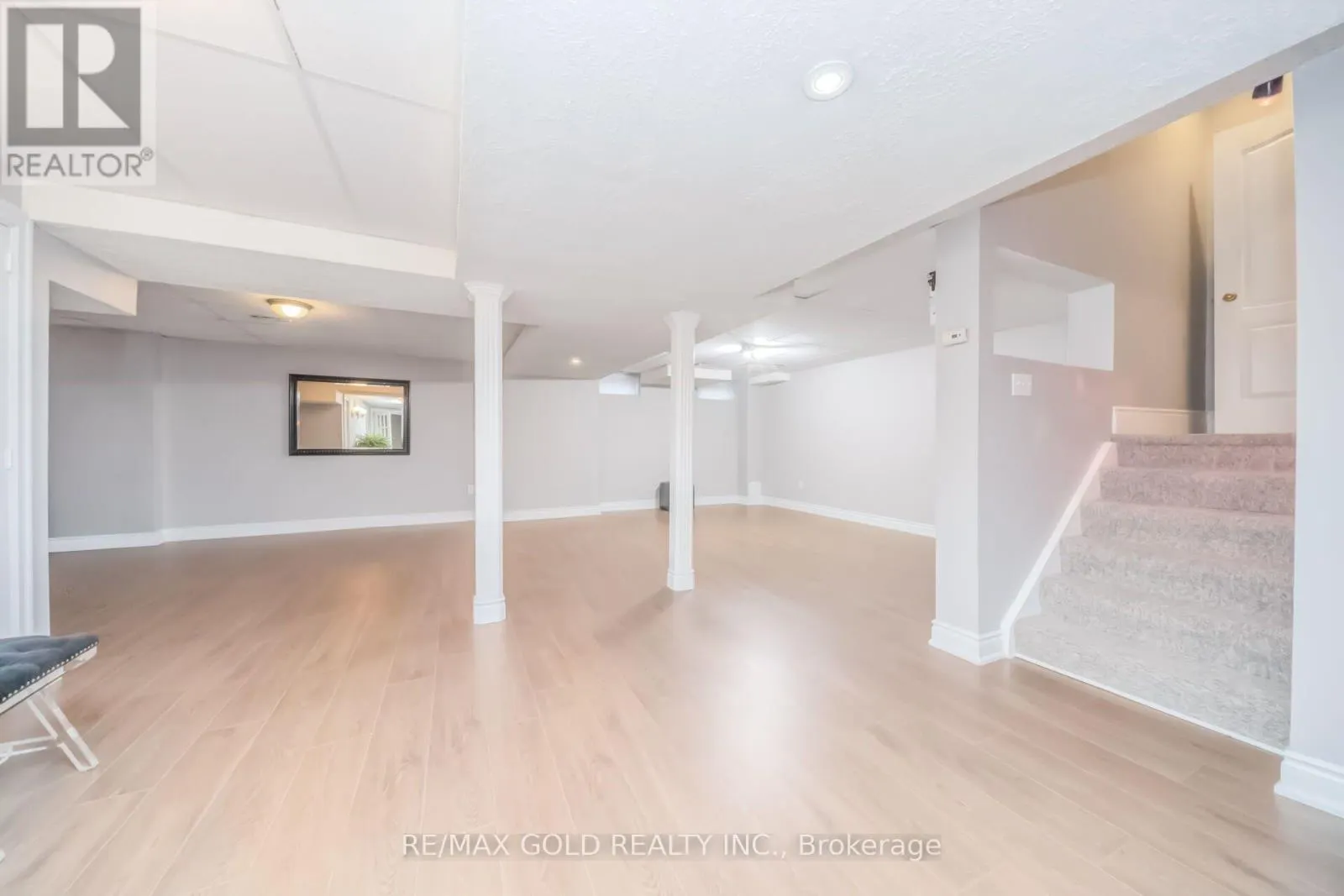 15 NEWARK WAY