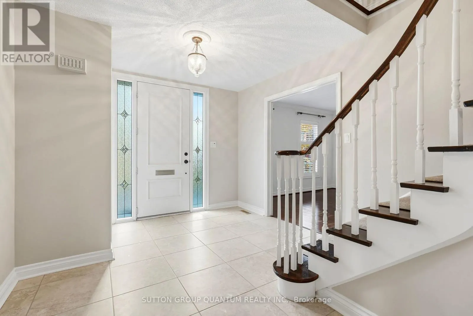 3543 KINGBIRD COURT