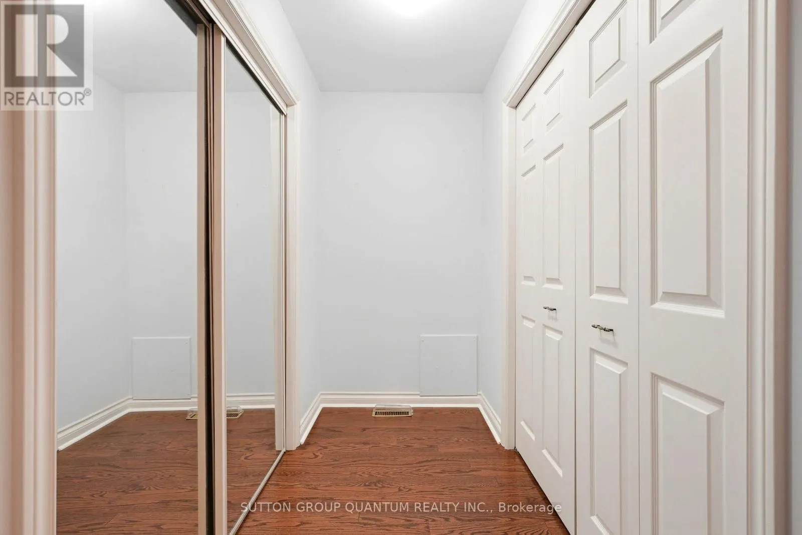 3543 KINGBIRD COURT