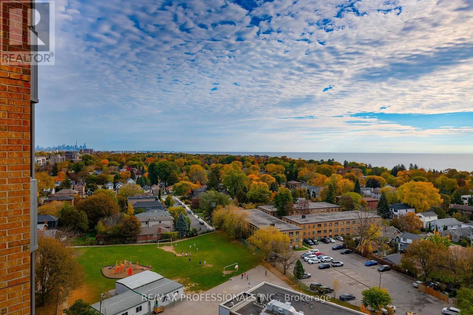 1506 - 3845 LAKESHORE BOULEVARD