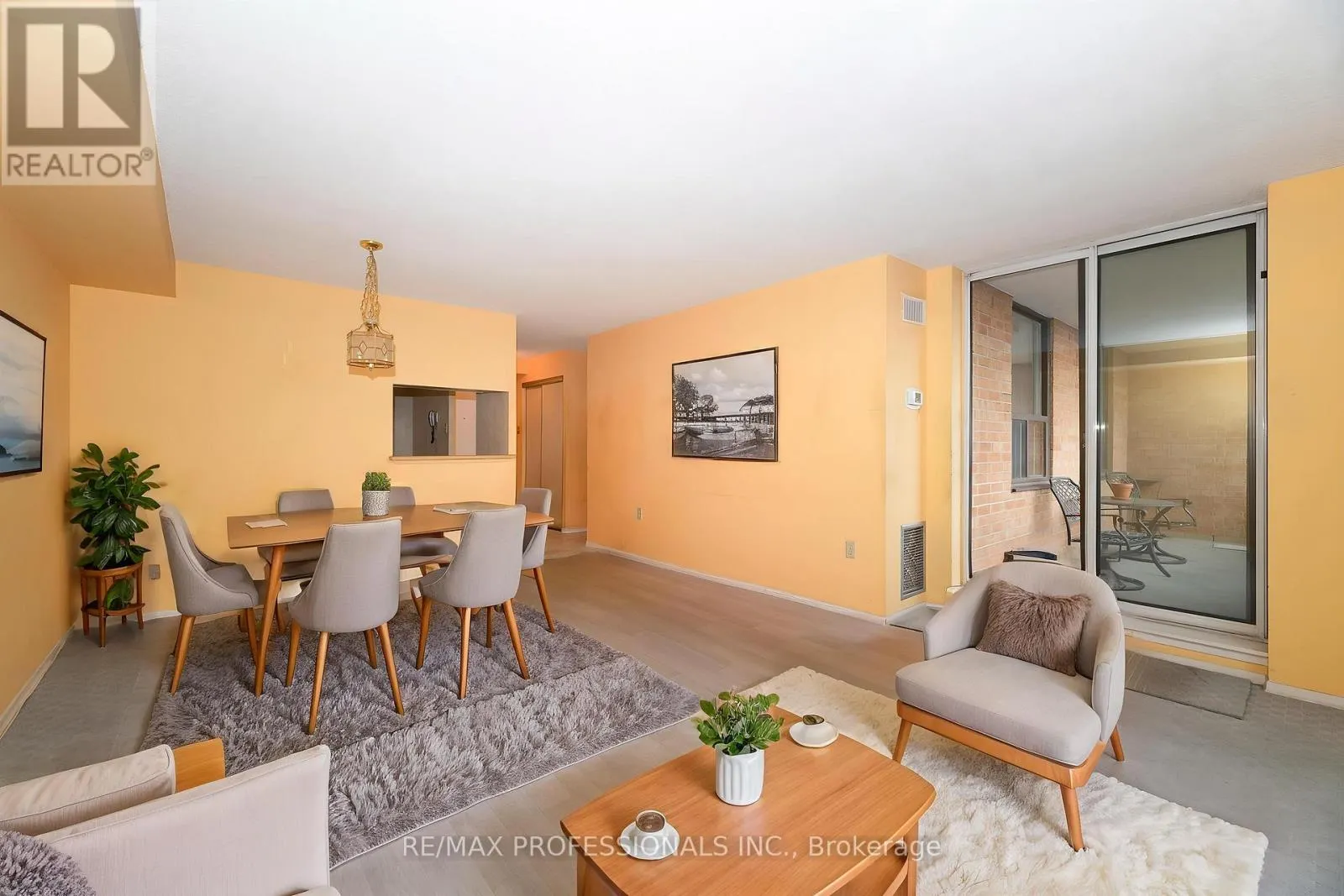 1506 - 3845 LAKESHORE BOULEVARD