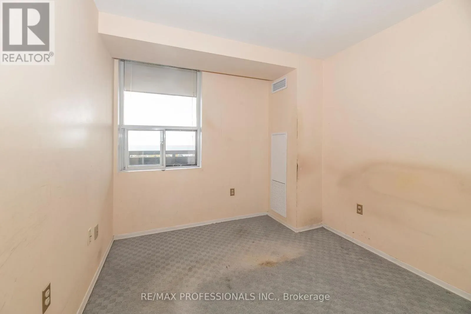 1506 - 3845 LAKESHORE BOULEVARD