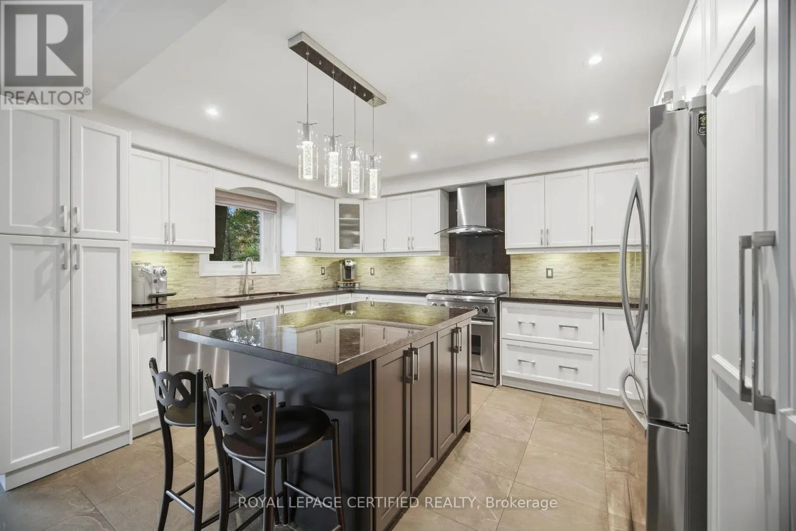 8 WISHART PLACE