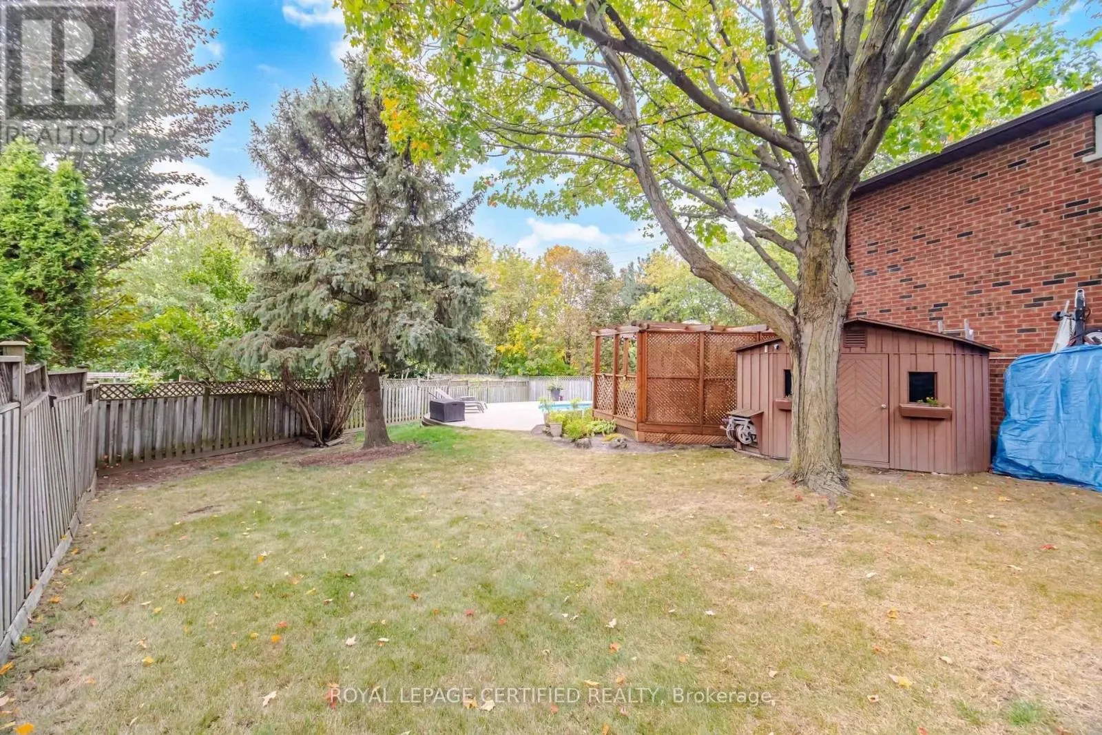 8 WISHART PLACE