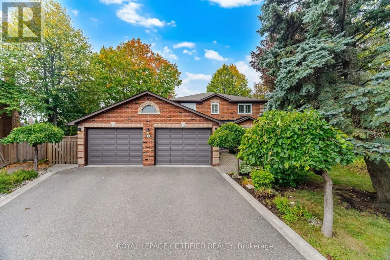 8 WISHART PLACE