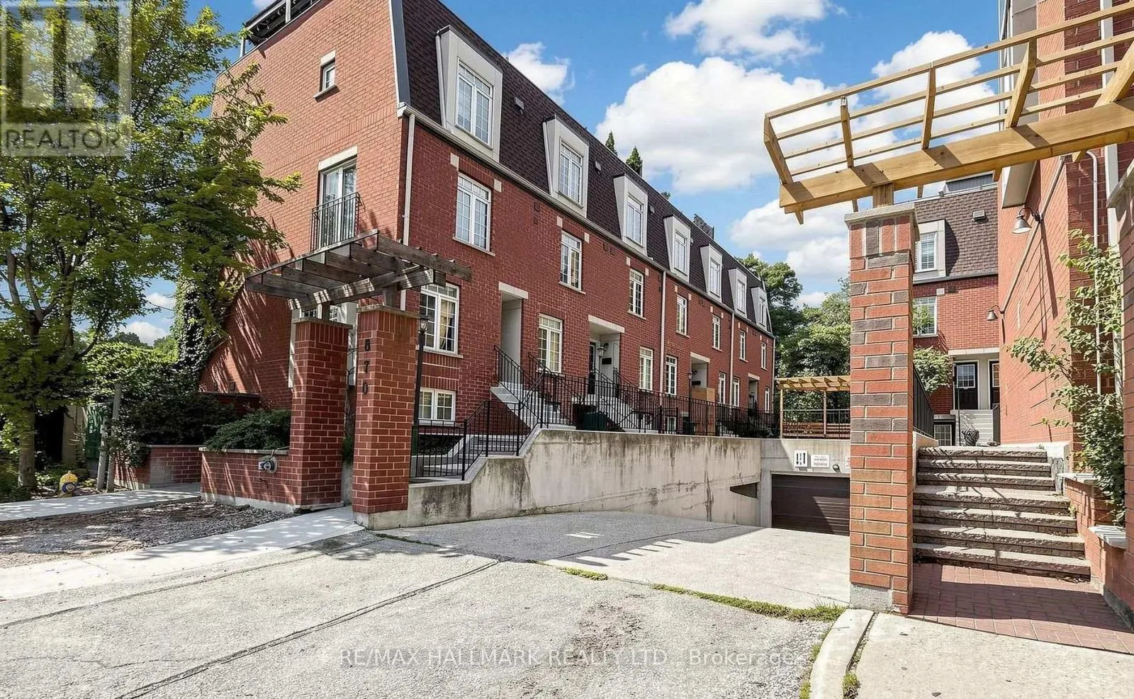 106 - 870 JANE STREET