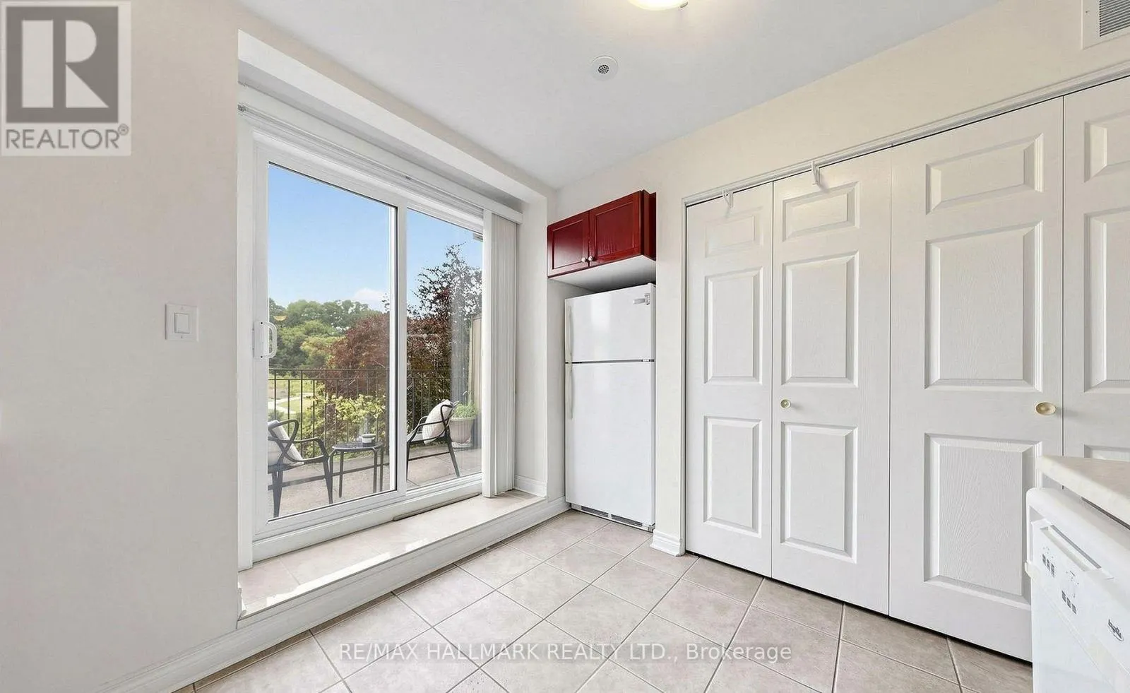 106 - 870 JANE STREET