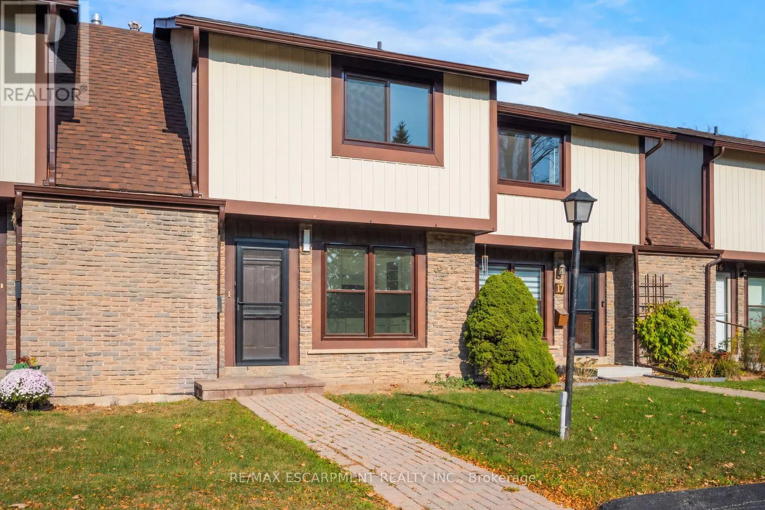 18 - 6650 FALCONER DRIVE