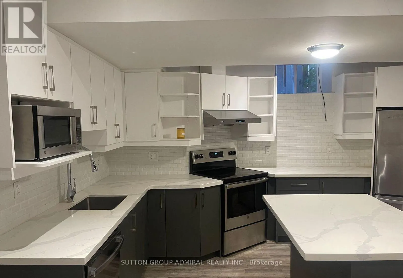 BSMT - 1367 KING STREET W