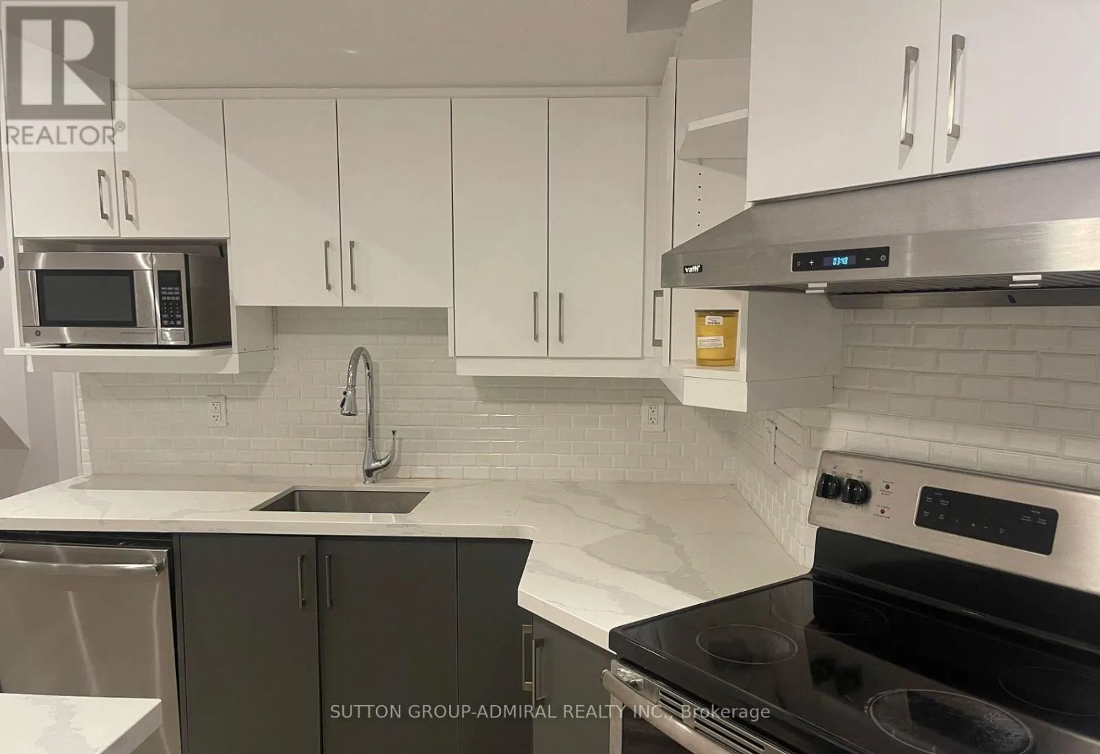 BSMT - 1367 KING STREET W