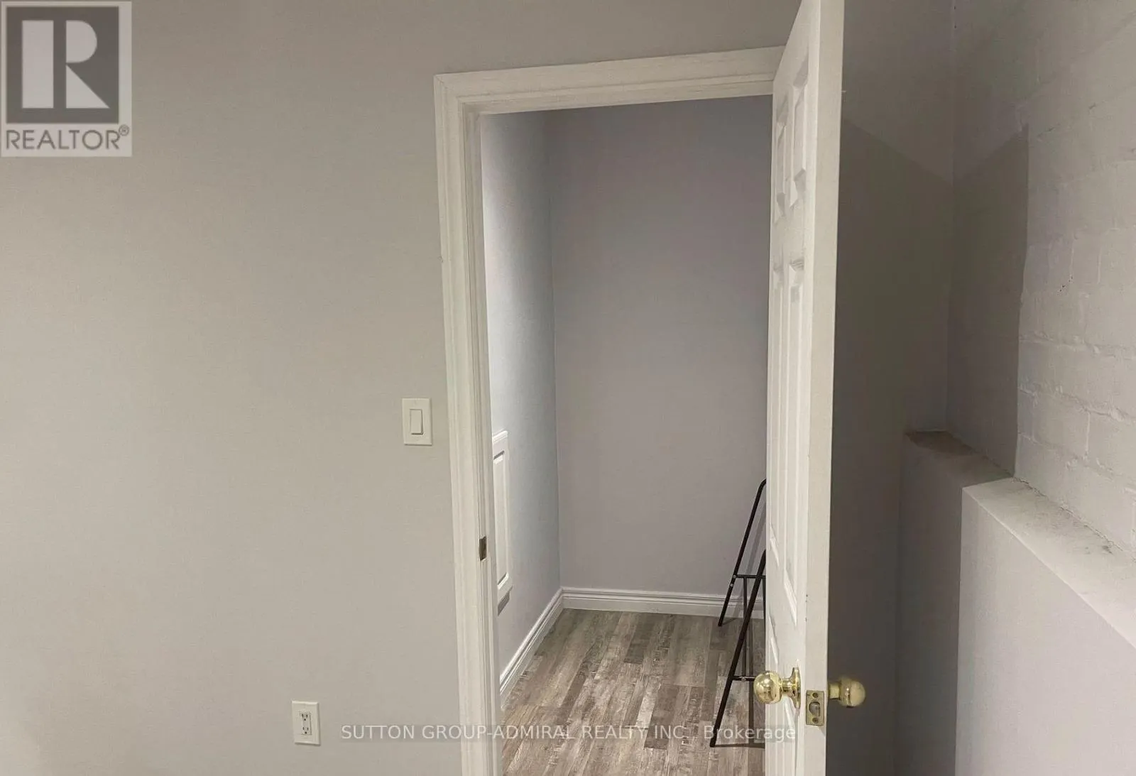 BSMT - 1367 KING STREET W