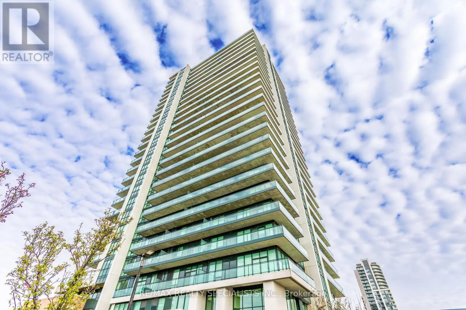 602 - 100 JOHN STREET