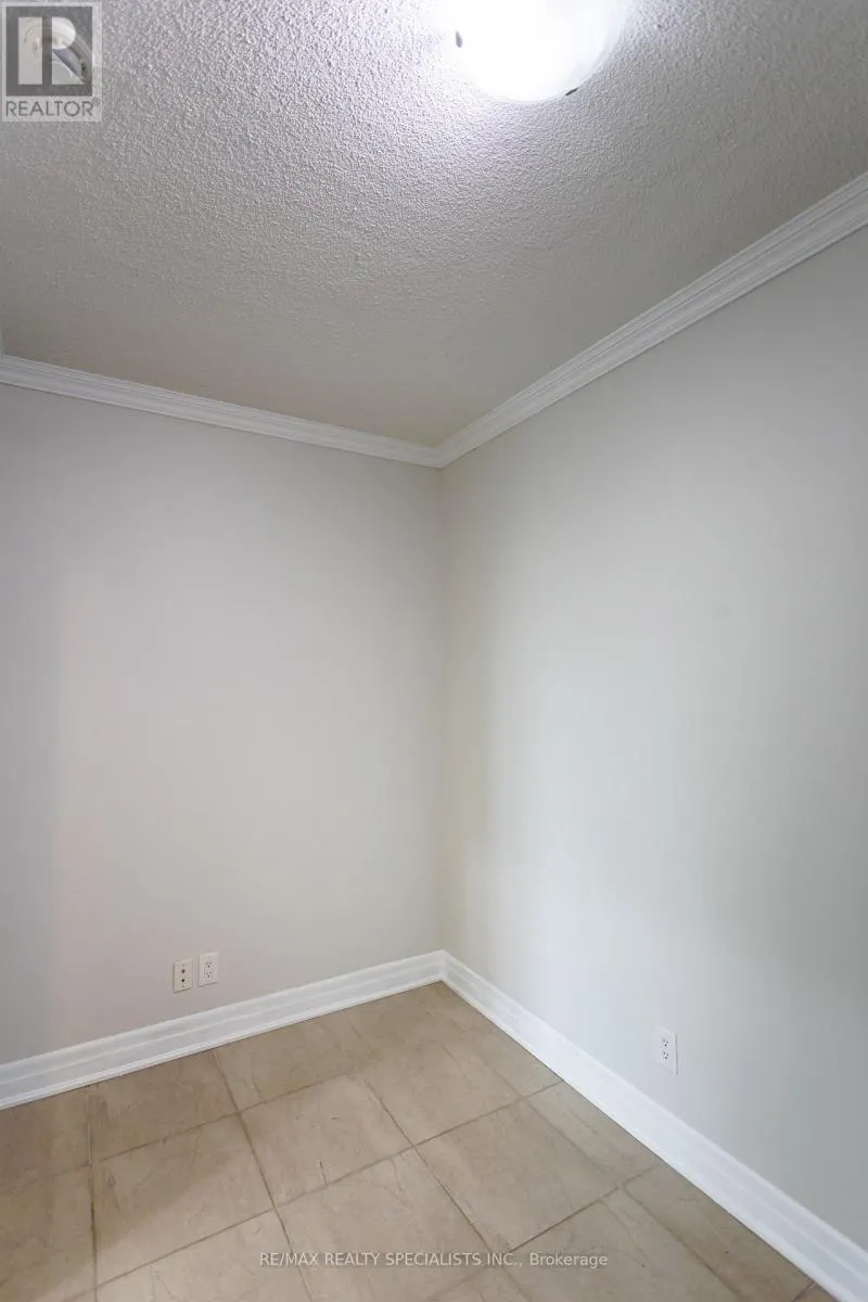 602 - 100 JOHN STREET
