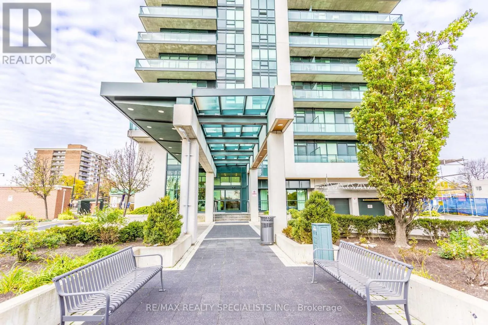 602 - 100 JOHN STREET