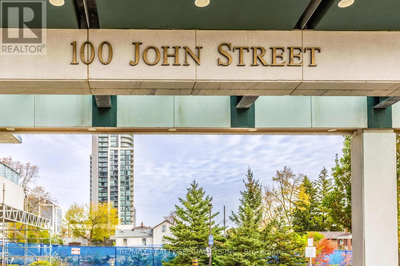 602 - 100 JOHN STREET