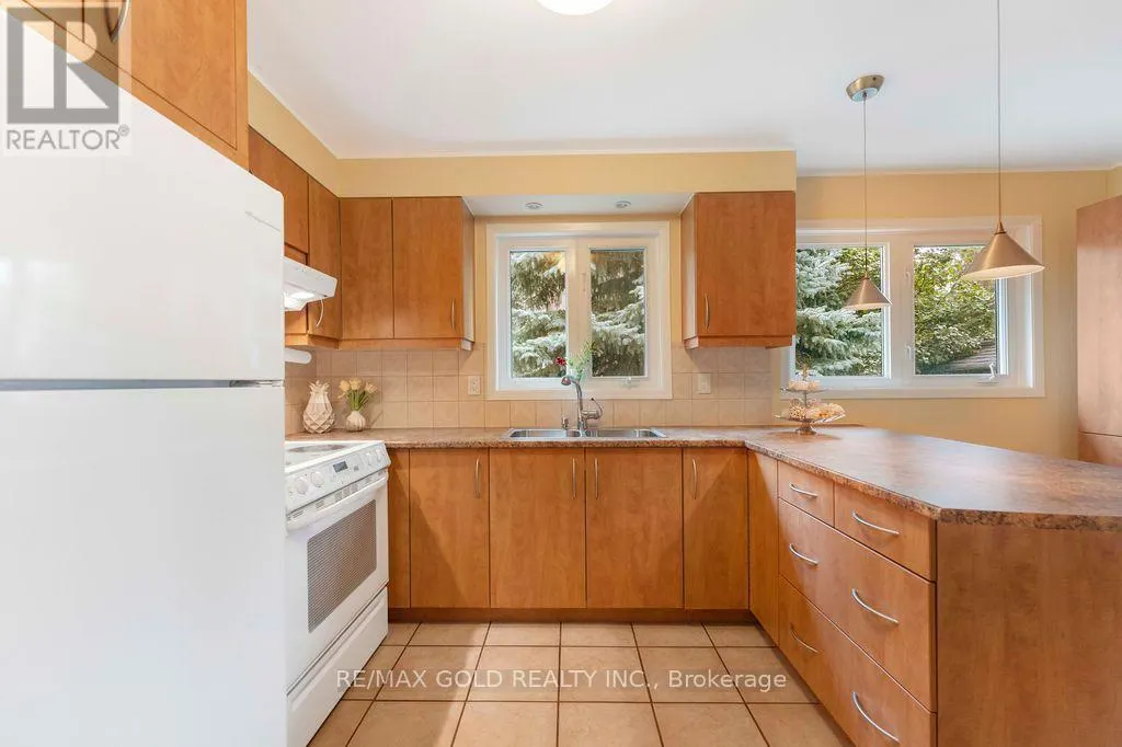 29 CARBERRY CRESCENT