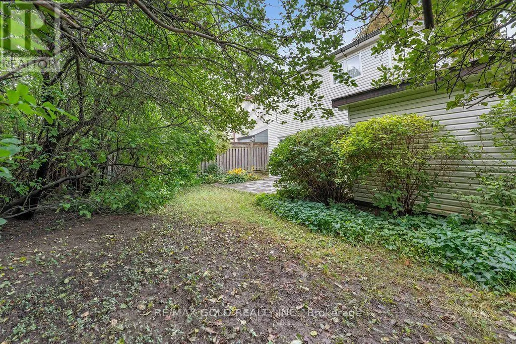 29 CARBERRY CRESCENT