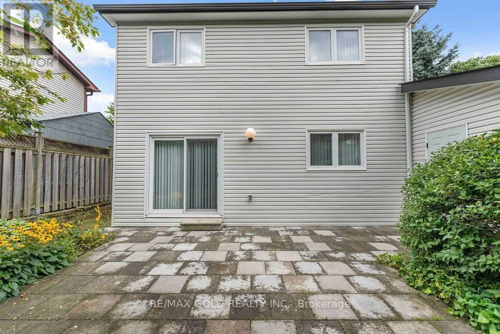 29 CARBERRY CRESCENT