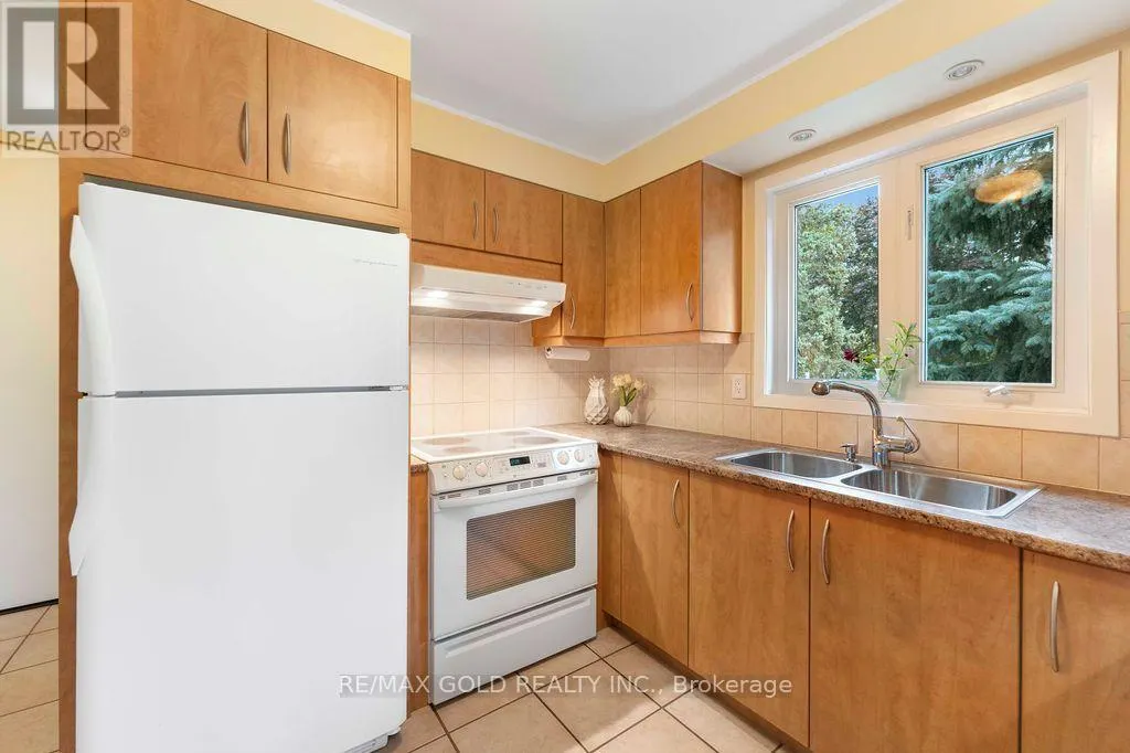 29 CARBERRY CRESCENT