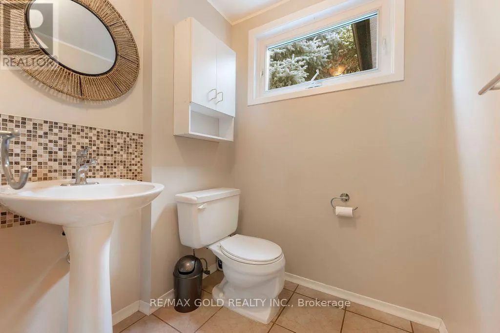29 CARBERRY CRESCENT