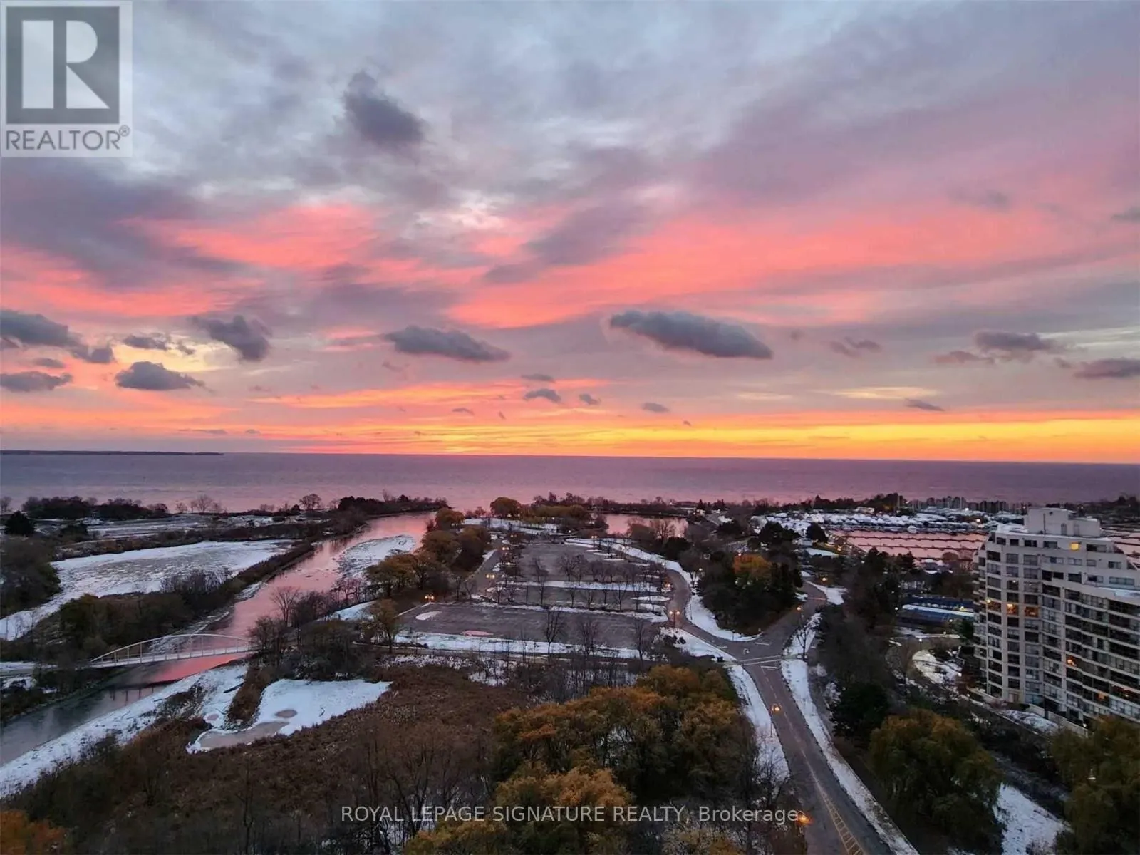 1802 - 2230 LAKESHORE BOULEVARD W