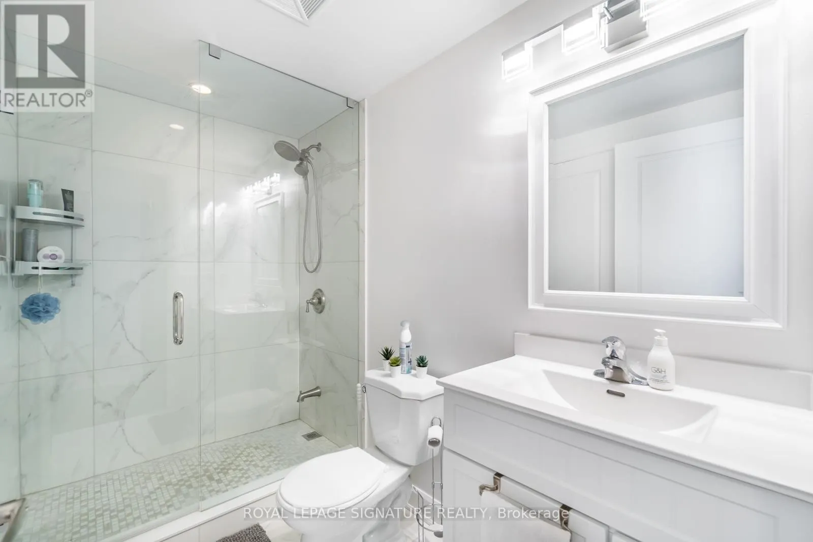 1802 - 2230 LAKESHORE BOULEVARD W