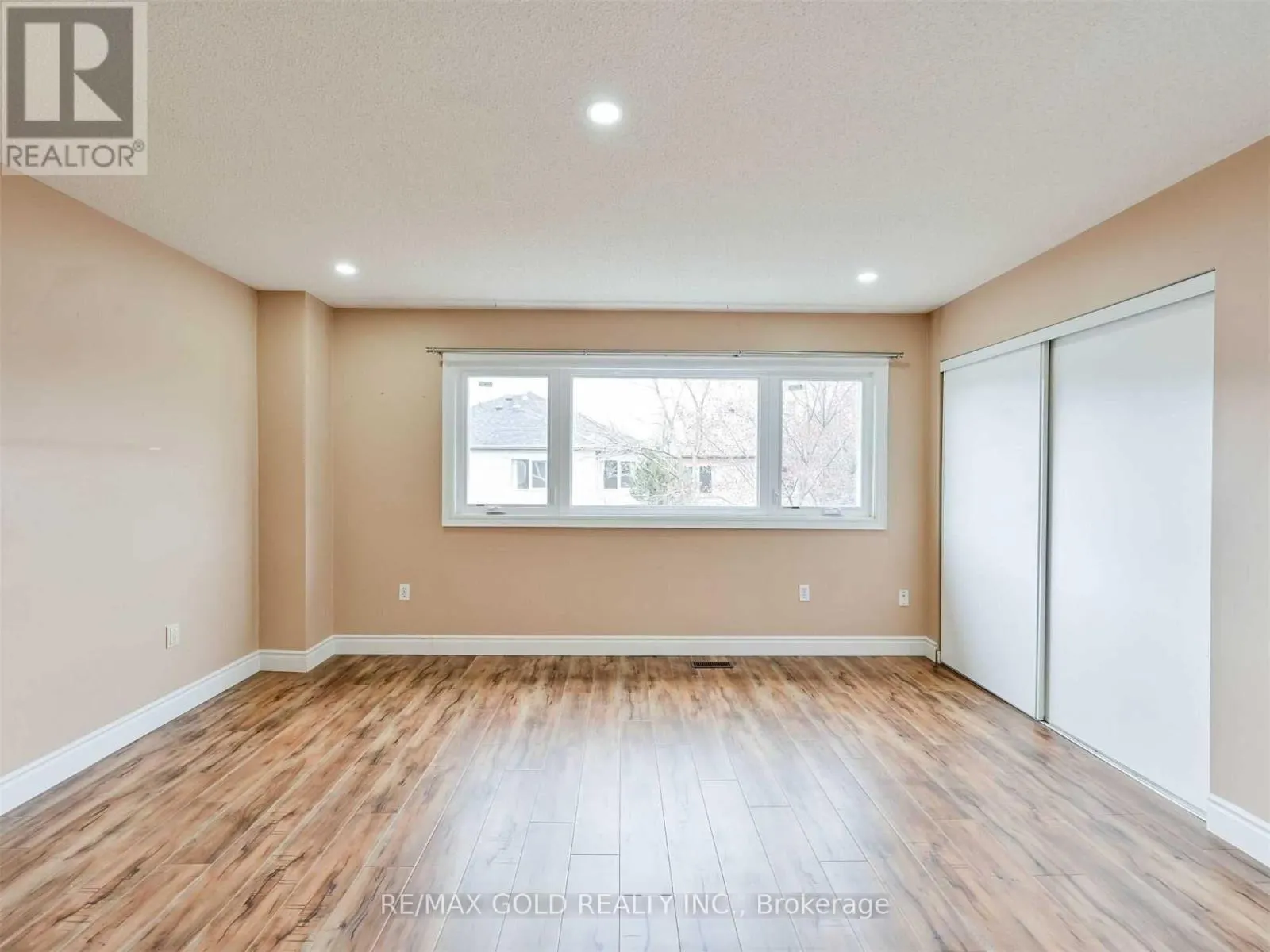 171 FERNFOREST DRIVE