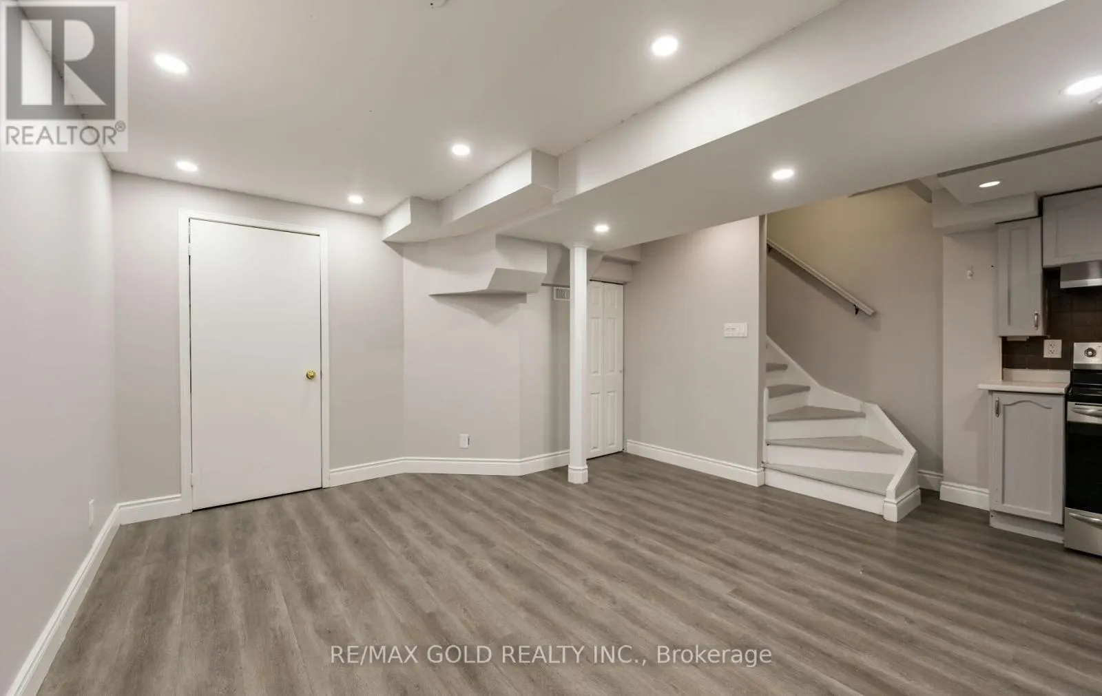 171 FERNFOREST DRIVE