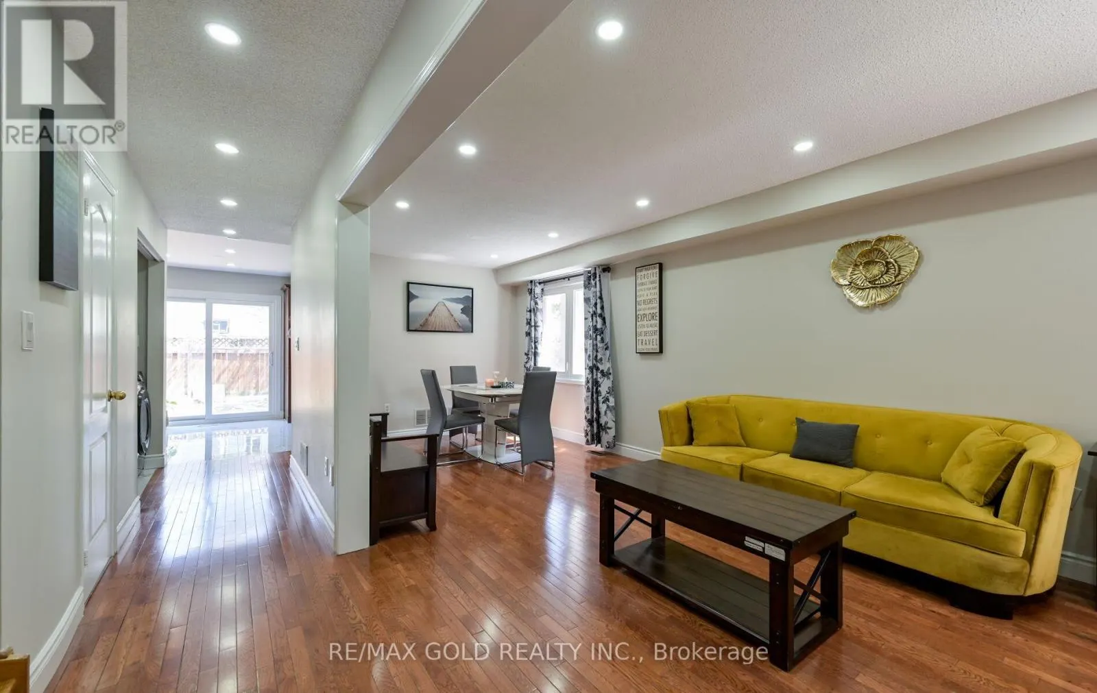 171 FERNFOREST DRIVE
